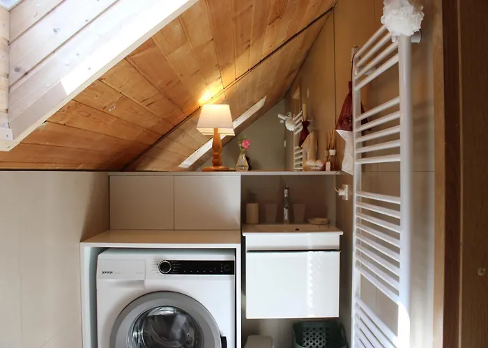 Panoramic Forest And Castle View Chalet Bled