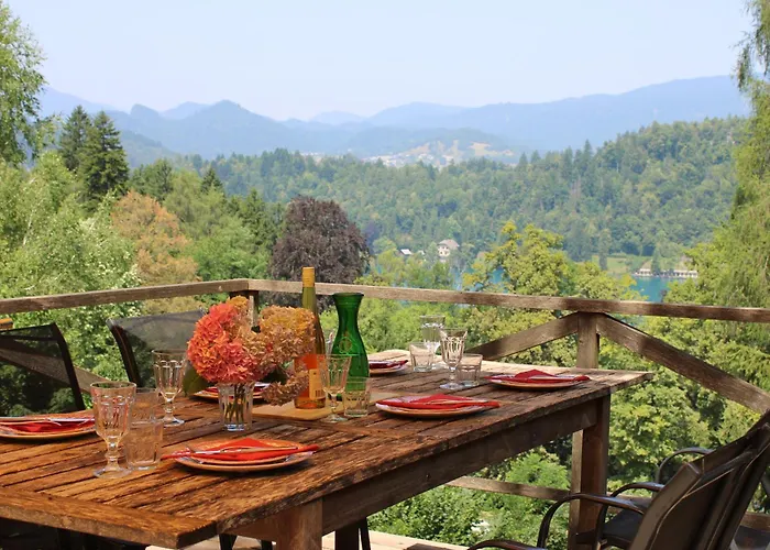 Chalet Panoramic Forest And Castle View Bled